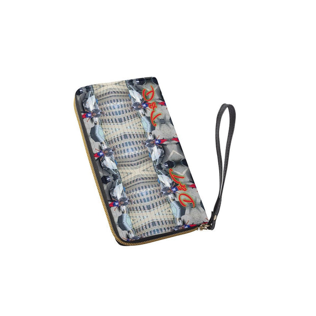 D&T Long Wallet With Black Hand Strap